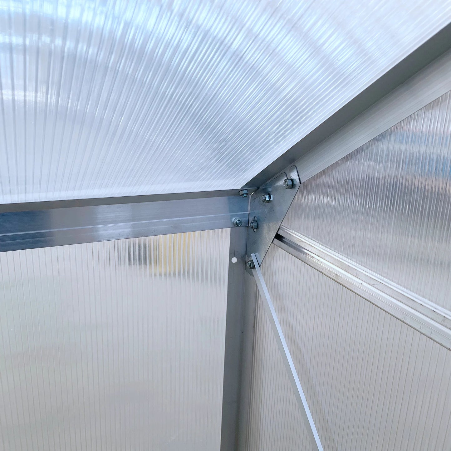 6' X 4' Walk-In Garden Polycarbonate Greenhouse Kit W/ Adjustable Vent, Clear